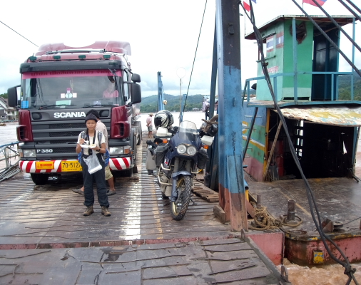 birthday on the mekong.JPG